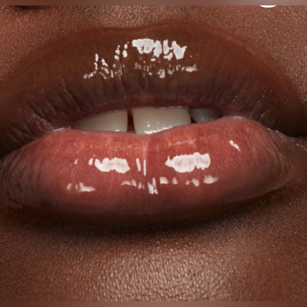 NEW R.e.m Ariana Utmost Importance Plumping Lip Gloss Crystal Clear In Box